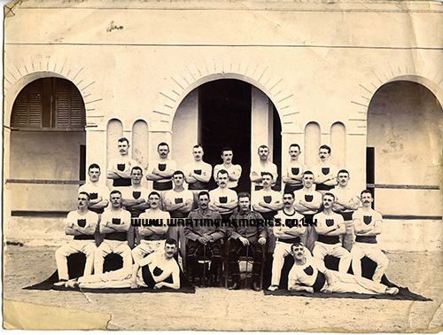 <p>1st Seaforth Highlanders sports team at Agra 1914